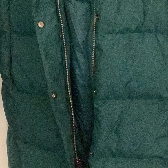 L.L. Bean Women's Teal Puffer Coat - Picture 3 of 5